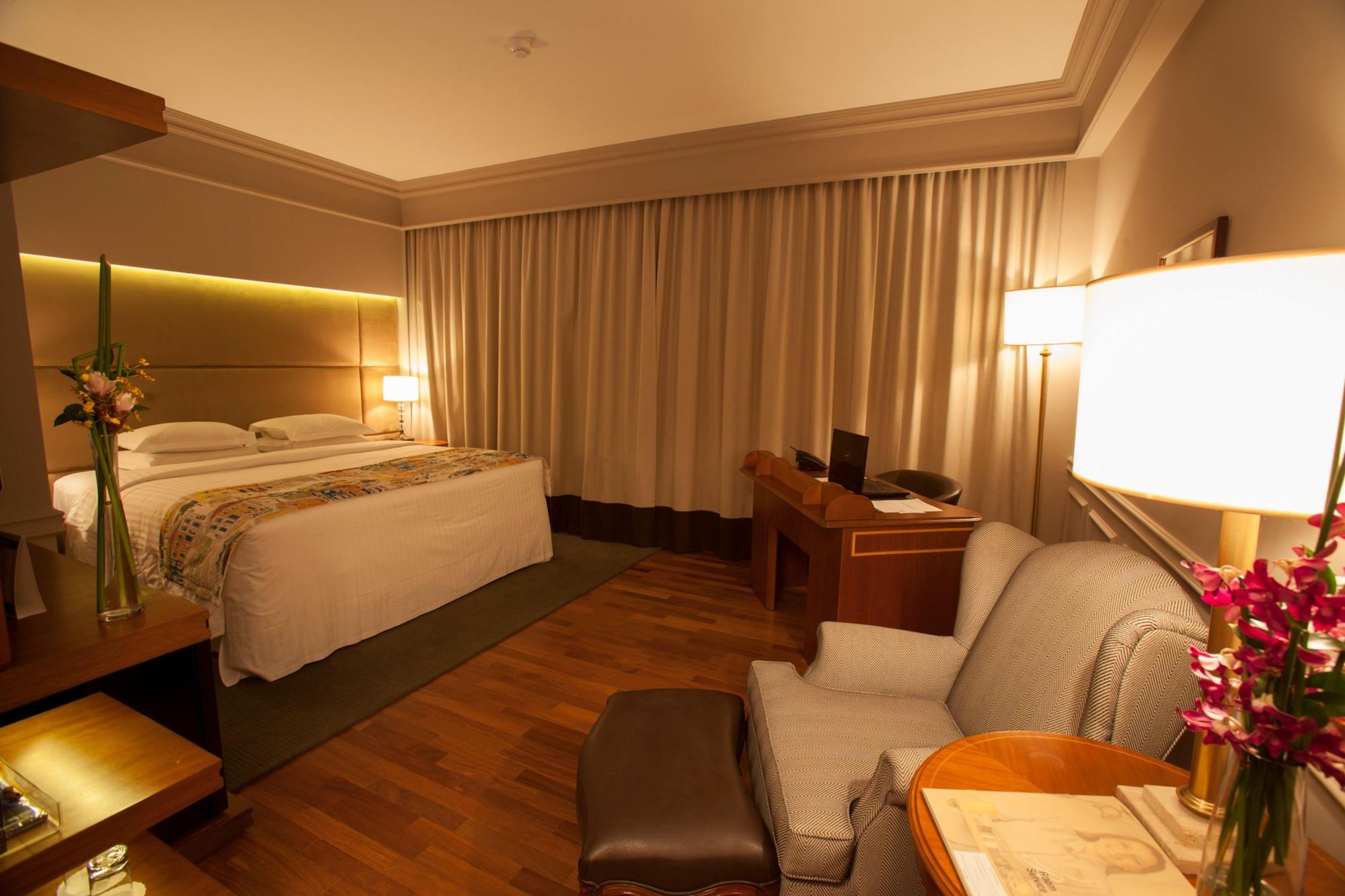 Gran Estanplaza Berrini Hotel São Paulo Buitenkant foto A room at the hotel
