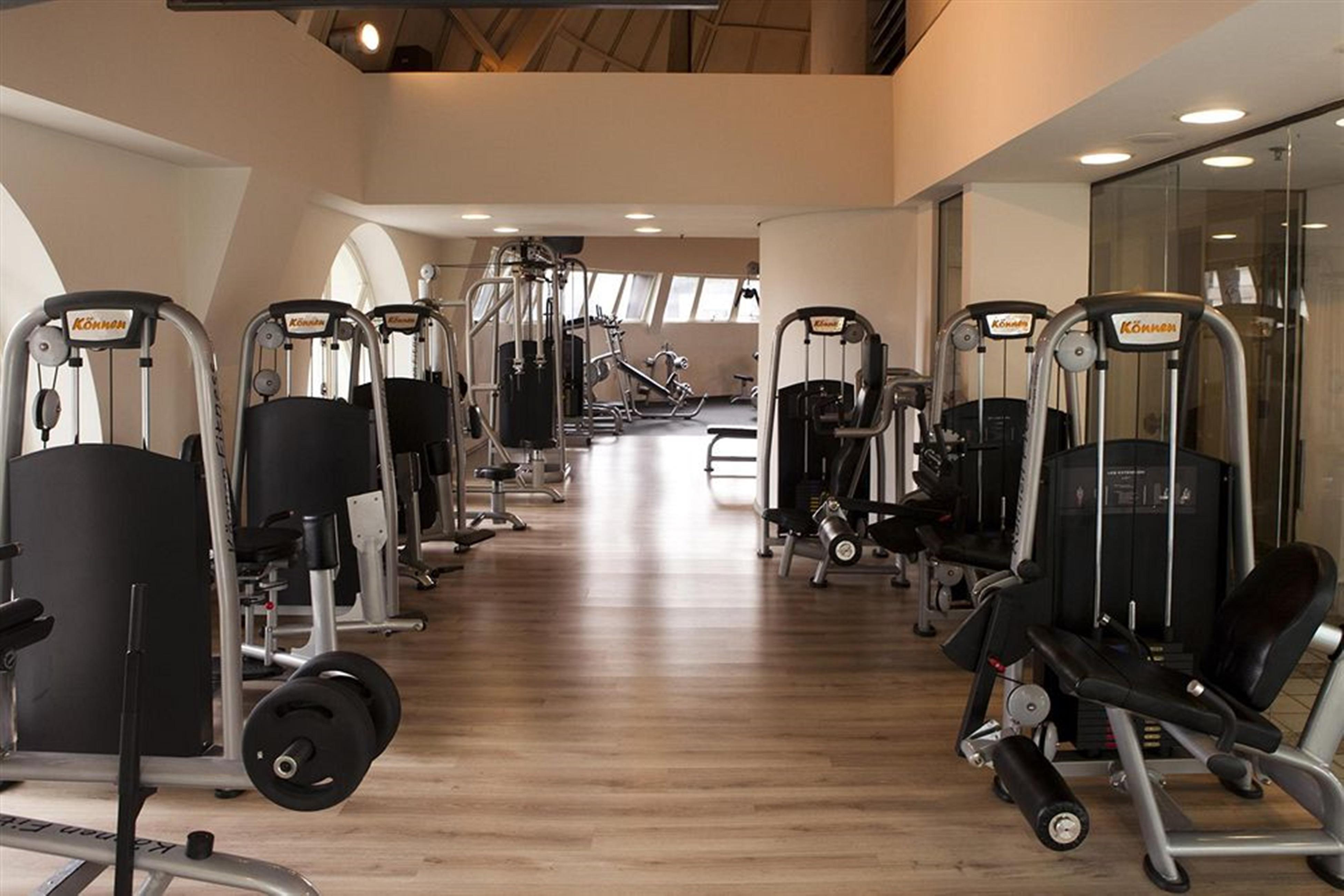 Gran Estanplaza Berrini Hotel São Paulo Buitenkant foto The gym at the hotel