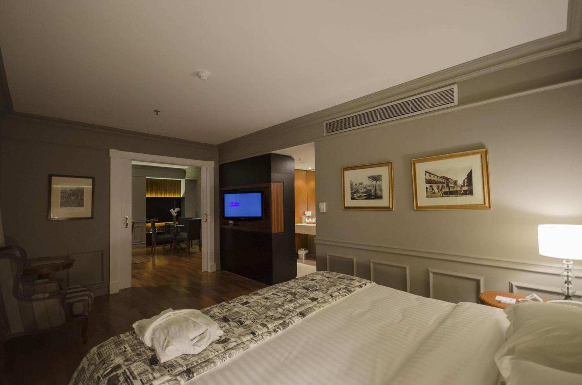 Gran Estanplaza Berrini Hotel São Paulo Kamer foto A suite at the hotel